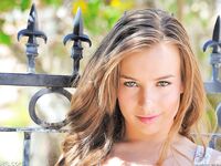 Intimate Fingers photos (Sophia Sutra)