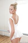 Petite Blonde Dancer photos (Katy Rose)