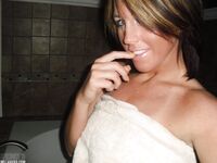 Playful Babe Nikki Anne Is Smiling And Demonstrating The Flash Of Shaved Cunt