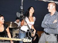 Perfect Boobed Brunette Milf Lezley Zen Gets Impaled On Cock After Fun On Stage