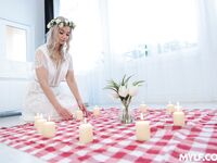 Sexy Blonde MILF Angelica Coralvine Cheats On Her Husband