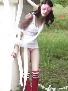 Anne Lee - Stranded Teens