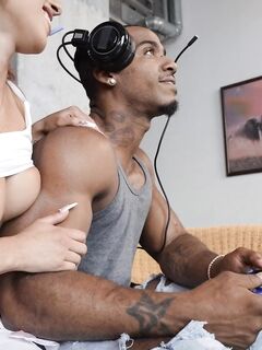 Kira Perez - RK Prime