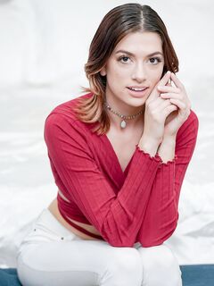 Casi Blaze - She's New