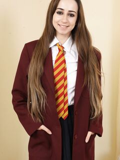 Tania Aresti - Only Tease