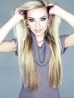 She Is One Of The Hottest And Most Popular Blonde Babes. She Is Diana Fox.