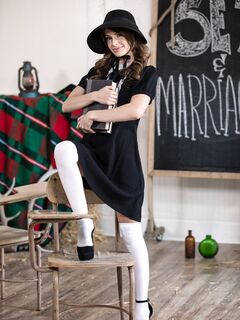 Lovely Amish Girl Gets A Big Dick She's Been Craving For photos (Kimmy Granger, Brad Newman)