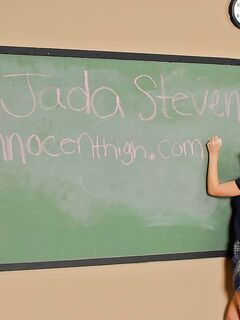 Playing Bones photos (Jada Stevens)