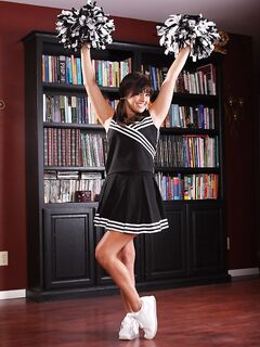 Brunette Cheerleader Sadie West Gets Cumblowed After Riding Cock In The Top Position