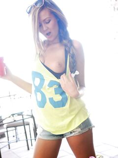 Smooth Pussy Girl Craving Carmen With Tiny Sexy Ass And Lovely Legs Pulls Down Her Panties