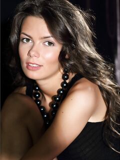 Young Hot Brunette Girl Katelin MPL Enjoys In Revealing Her Sexy Figure