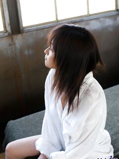 White Panty Girl Sakura Shiratori Demonstrates Her Wonderful Hair Covered Nub