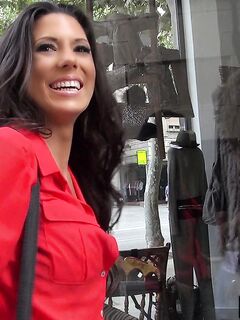 Naked Chick Alexa Tomas Is Giving Oral And Vaginal Pleasure To The Hard Stick