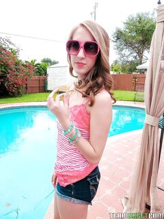 Poolside Fuck photos (Cadence Lux)