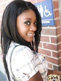 Girl With Amazing Big Melons Bambi Bliss Is So Hungrily Sucking The Piston Sticking In Glory Hole