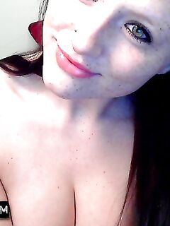 Smiling Brunette Chick Freckles Is Demonstrating Every Inch Of Her Smooth Skin Body And Shaved Nub