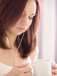 Redhead Honey Shafry DDF Exposes Her Delightful Teen Body While Moving Her Panties To Masturbate.