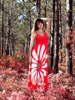 Sweet Babe Julia Bea Removes Her Robe In The Woods And Shows Off Her Shaved Pussy Outdoors