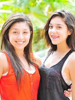 Brunette Teen Cuties Cortney FTV And Sophie FTV Know How To Make A Sexy Gallery photos (Kristina Bell)