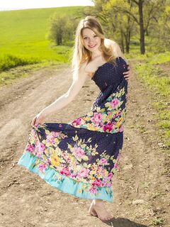 MostEroticTeens Sample Photos Malinda A