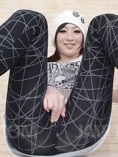 Tempting Asian Tart Asuka Mimi Gets Vibrated Before She Shows Her Prowess In Oral Sex.