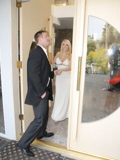 Elegant Blonde Kagney Linn Karter With Big Breasts And Juicy Ass Gets Nude And Takes On Hard Cock