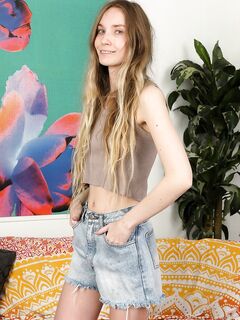 Claire Roos - ATK Galleria