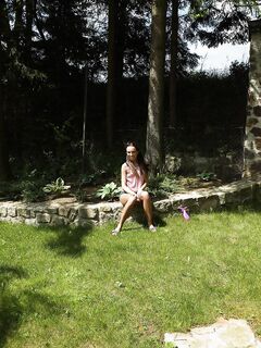 Slim Petite Brunette Gina Devine Sticks A Carrot Up Her Slit In The Nature