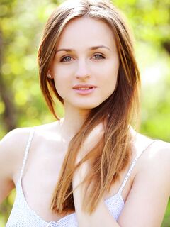 Sweet Natural Babe Vittoria Amada Poses Naked In The Forest And Shows Us All