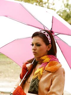 Irresistibly Sexy Brunette Kitty Missy Stone Gets Wiped And Fucked By Hot Man