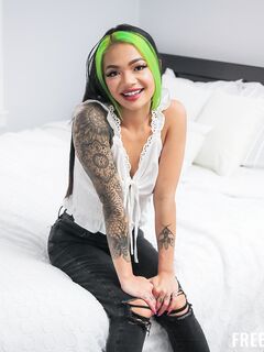 Paisley Paige - Freeuse Fantasy