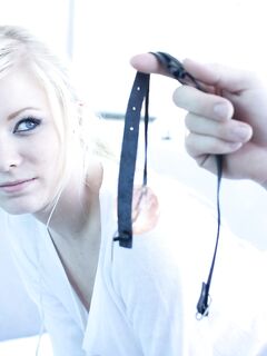 Sweet Blonde Teen Kyleigh Ann Practices Oral Sex And Takes A Rough Hardcore Stuffing.