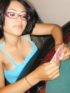 Brunette Babe Andrea Kelly Plays Cards And Sucks Guyâ€™s Long Dick After Losing