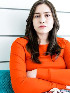 Brown-eyed Gal Sunny Soleil Gets Screwed In POV