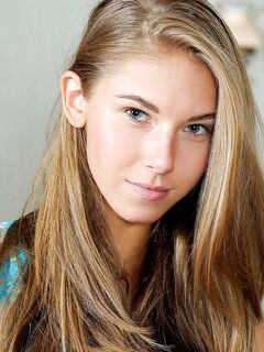 The Seducing Blonde Chick Ebbi Nubiles Is Slowly Playing With Her Lingerie And Also Posing Nude photos (Krystal Boyd)