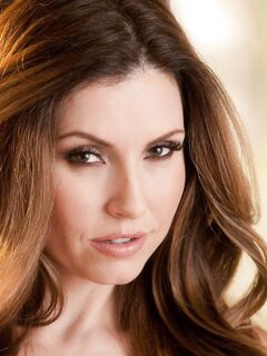 Jamie Lynn Is Cute And Horny At The Same Time. She Is A One Of The Hottest Babes.