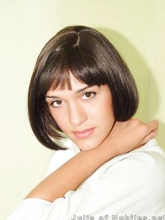 Tanned Teenage Hottie Julia Nubiles Playfully Unwraps Her Gorgeously Sexy Young Body photos (Carrie Joslin)