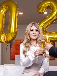 Kayla Kayden - VR Bangers