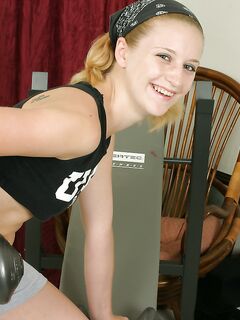 Naughty Shari Counts Demonstrates Her Bare Pussy After Workout In The Gym Room