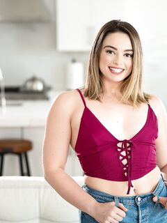 Sophia Locke And Sophia Burns Take Turns Getting Their Wet Holes Drilled