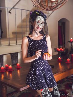 Vanessa Angel - MetArtX