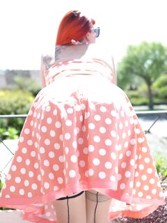 Auburn Fox - Upskirt Jerk