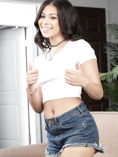 Jeni Angel & Ryan Keely - Brazzers Exxtra