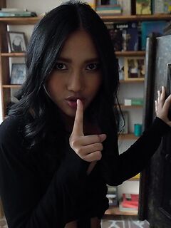 May Thai - Sex Babes VR