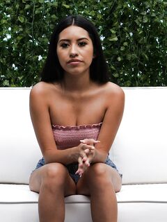 Nia - Casting Couch HD