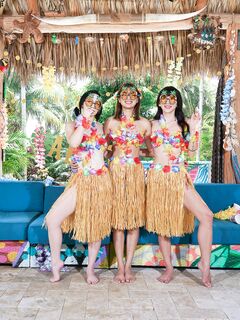 Remi Jones, Hazel Heart, Riley Jean - BFFs