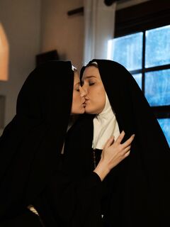 Charlotte Stokely, Kenna James - Chapter 3 - The Redemption