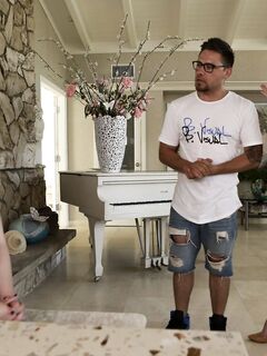 Dana DeArmond, Casey Calvert - All Girl Massage