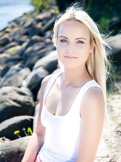 Sophia Sonne - Errotica Archives