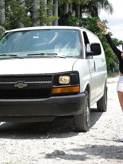 Vina Sky - Helpless Teens